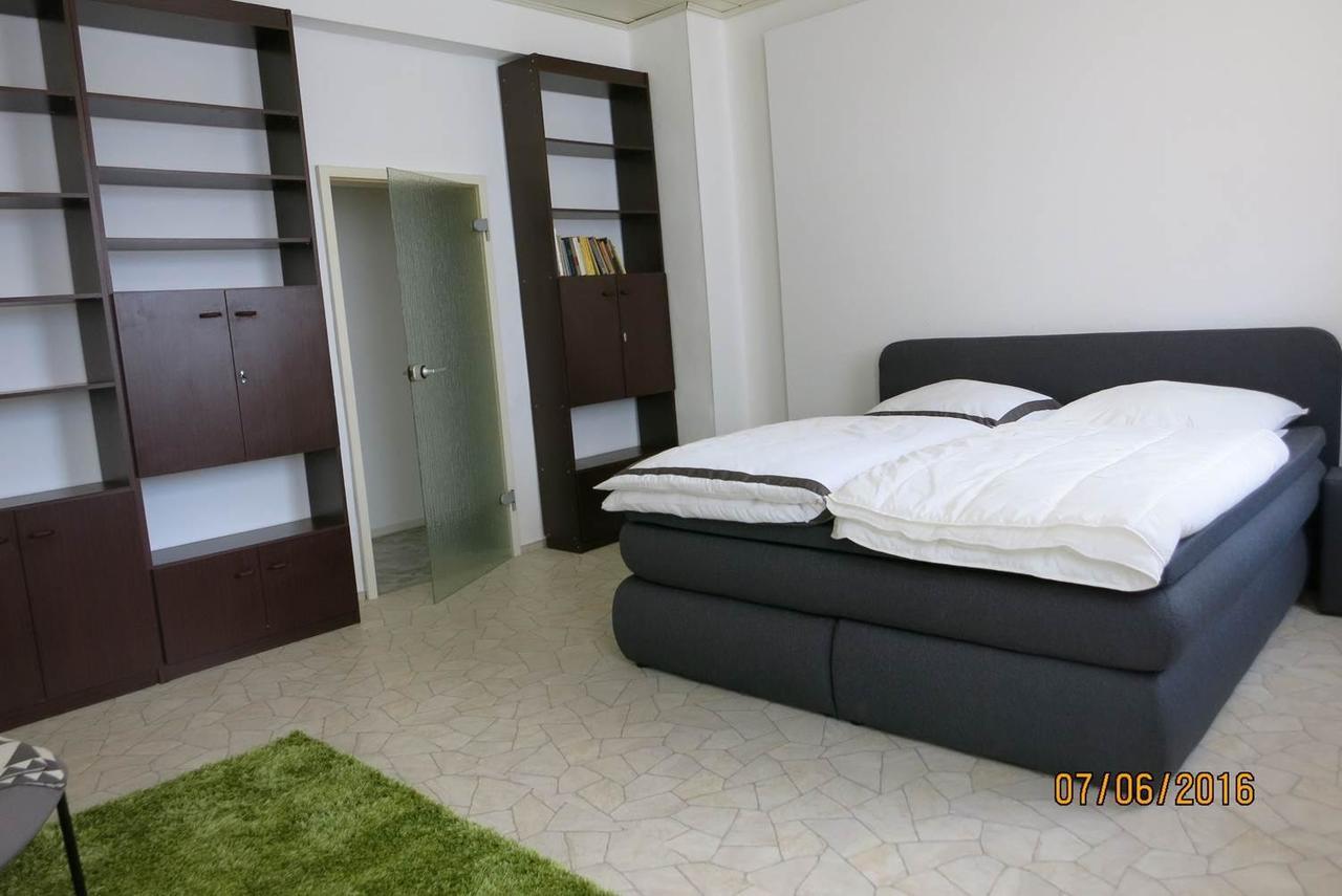 Profair Apartments Near Exhibition Center Hannover Exteriör bild
