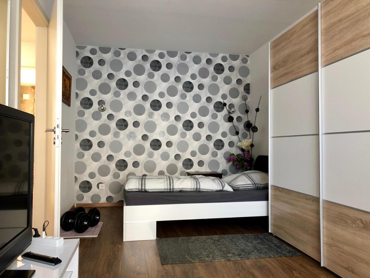 Profair Apartments Near Exhibition Center Hannover Exteriör bild